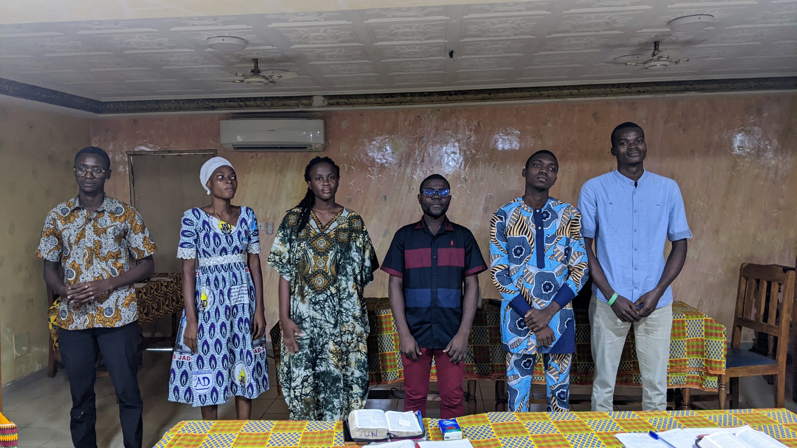 Présentation des nouveaux membres actifs de l'Association des Médecins Chrétiens du Togo lors de la retraite des membres actifs pendant le week-end de pentecôte 2026